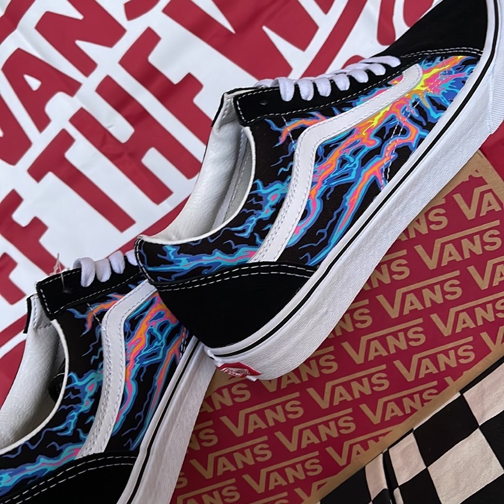 Vans Old Skool Electric Flame Black/True White WMNS sneakers - Picture 15 of 16